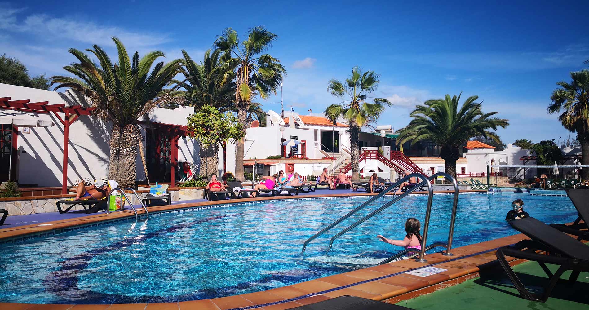 Castillo Beach Club 35610 Castillo Beach Club 35610